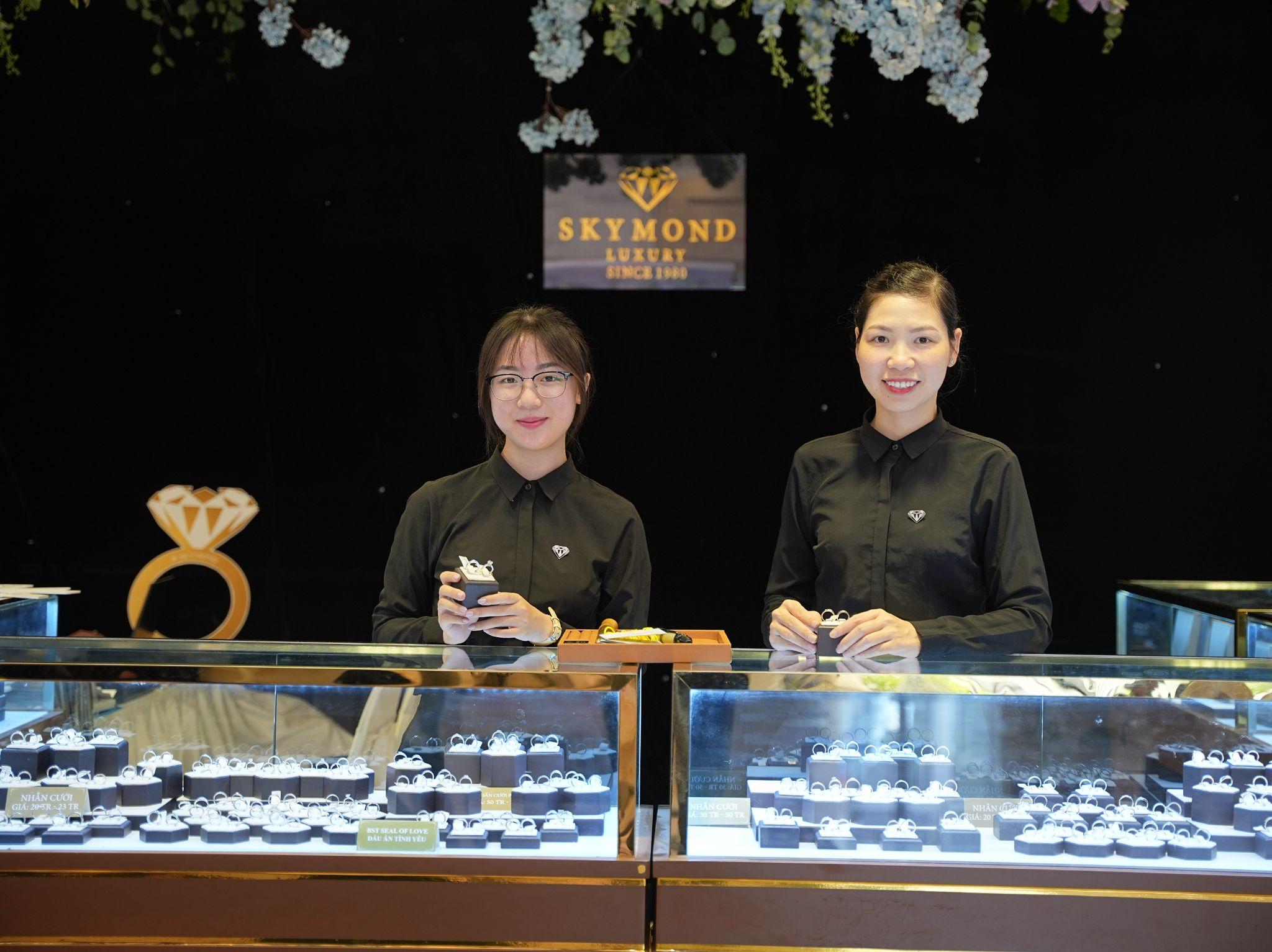Tầm Nhìn Kim Cương: Phát Triển Sánh Ngang Thương Hiệu Quốc Tế Của Skymond Luxury